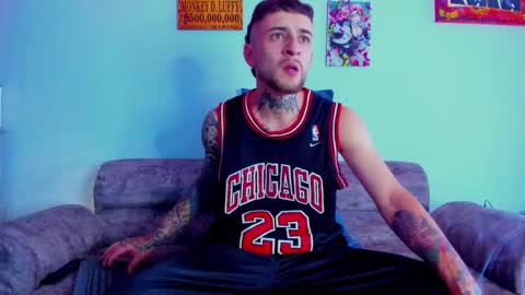 Snapshot of drako_lamar chatting on November 2025 02:08:01 PM Drako online show from November 2025 02:08:01 PM