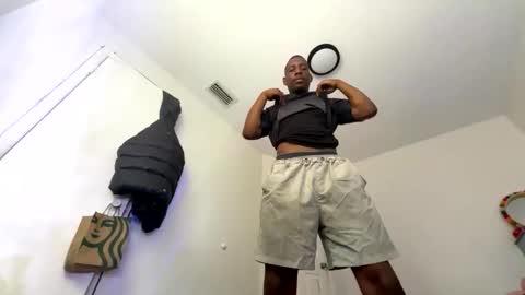 Snapshot of drakoblush chatting on May 2026 02:22:01 PM Dru online show from May 2026 02:22:01 PM