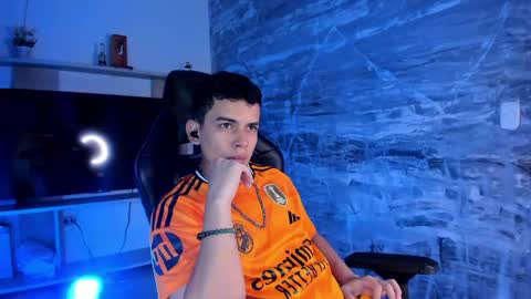 Snapshot of drakostone chatting on May 2026 09:44:02 PM Drako online show from May 2026 09:44:02 PM