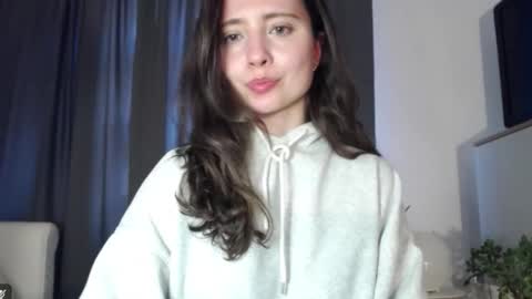 Nicole online show from March 2026 02:53:02 PM