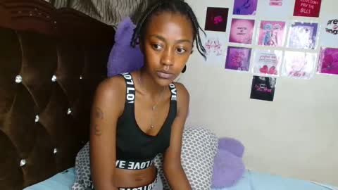 Dreameyes online show from May 2026 06:53:01 AM