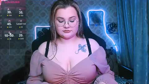 dreamforyoue2 online show from June 2026 06:58:02 PM