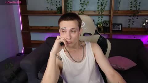 Snapshot of dreamkaii chatting on June 2026 08:34:02 AM im Kai ntmu online show from June 2026 08:34:02 AM