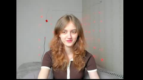 dreamy_pollyyy online show from May 2026 07:00:02 PM