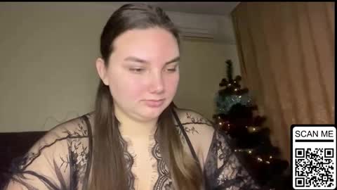 Mila online show from November 2025 01:34:01 PM