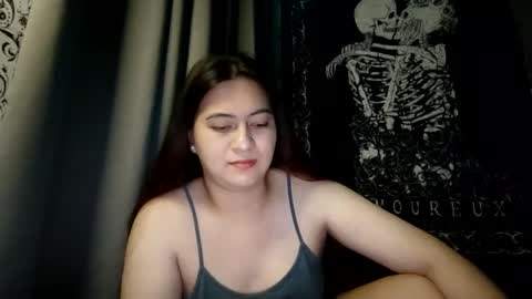 Snapshot of dreamycreamyst chatting on December 2024 08:10:02 PM dreamycreamyst online show from December 2024 08:10:02 PM