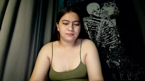 Snapshot of dreamycreamyst chatting on February 2025 03:01:01 AM dreamycreamyst online show from February 2025 03:01:01 AM