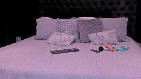dreik__ online show from April 2026 10:56:02 PM