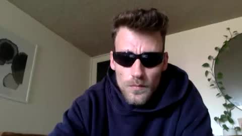 Snapshot of drejjj3000 chatting on October 2025 02:47:02 AM drejjj3000 online show from October 2025 02:47:02 AM