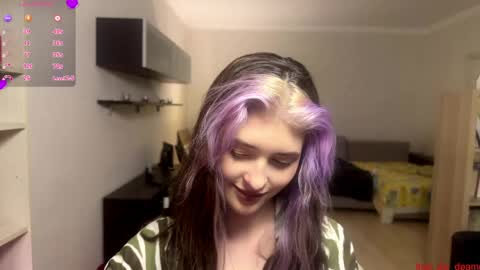 Dia online show from April 2026 06:10:01 PM