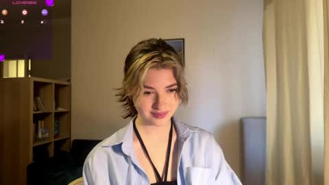Dia online show from May 2026 04:03:01 PM