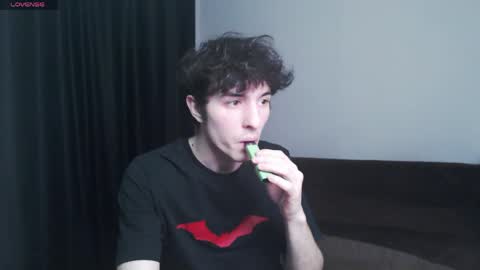 Air online show from April 2026 07:08:02 PM