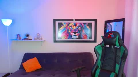 Dreyk online show from December 2025 03:20:01 PM