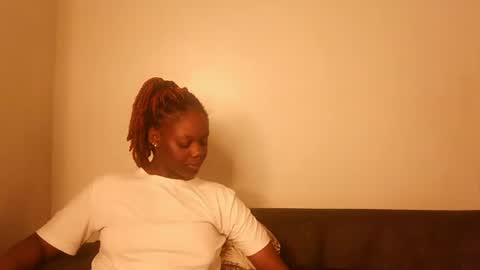 Snapshot of drip_doll_ chatting on May 2026 03:27:01 PM Kimberly online show from May 2026 03:27:01 PM