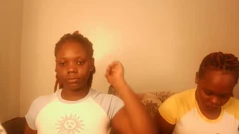 Snapshot of drip_doll_ chatting on May 2026 06:53:01 AM Kimberly online show from May 2026 06:53:01 AM