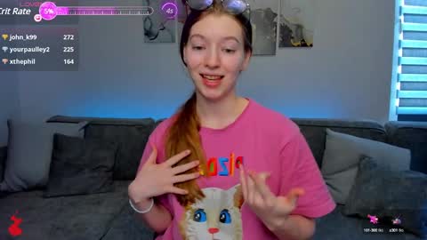 Snapshot of drivecrazy chatting on January 2025 06:06:02 AM Hanna online show from January 2025 06:06:02 AM