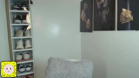 Snapshot of drixiboy chatting on September 2025 08:21:02 PM Drixiboyj online show from September 2025 08:21:02 PM