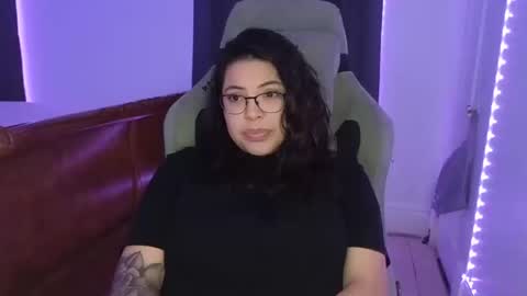 Drizzypeach602 online show from October 2025 01:52:02 AM