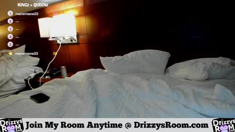 Snapshot of drizzys_room chatting on December 2024 09:11:01 PM DirtyDrizzy online show from December 2024 09:11:01 PM