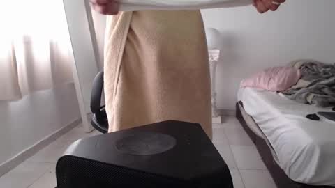 Snapshot of drogama chatting on February 2025 03:32:02 PM Drogama online show from February 2025 03:32:02 PM