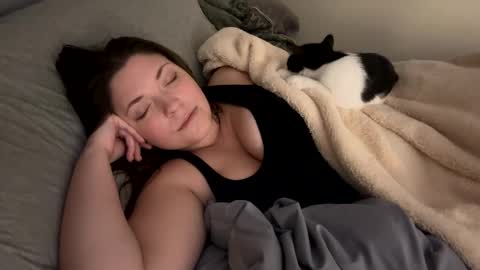 drpxppxr_ online show from November 2025 03:38:01 AM