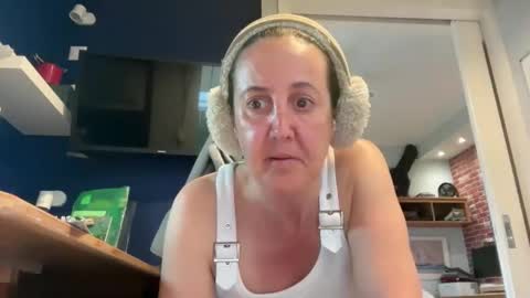 Dr. Resa online show from April 2026 01:41:01 PM