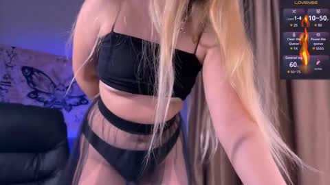 Snapshot of drug_feet chatting on January 2026 09:57:01 PM Mistress Lola Slavic witch online show from January 2026 09:57:01 PM