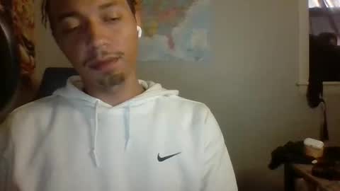 dubz07 online show from November 2025 05:24:02 PM