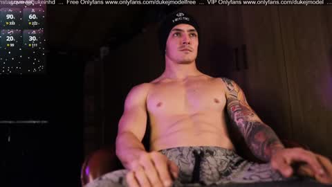 Snapshot of duke_j chatting on January 2025 03:32:02 AM DUKE J online show from January 2025 03:32:02 AM