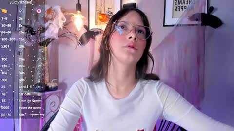 Snapshot of dulce__fiore07 chatting on October 2025 01:35:02 PM dulce__fiore07 online show from October 2025 01:35:02 PM