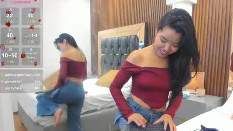 Snapshot of dulce_glamor_ chatting on June 2026 11:29:02 PM Dulce online show from June 2026 11:29:02 PM