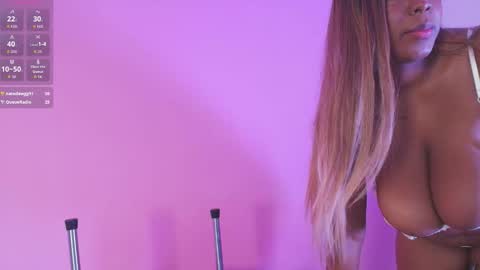 Snapshot of dulce_mariaahe chatting on November 2025 03:59:01 PM online show from November 2025 03:59:01 PM