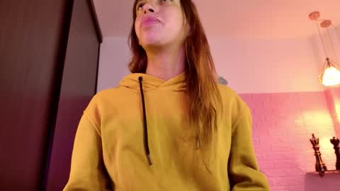 dulce_stormy online show from February 2026 12:28:02 PM