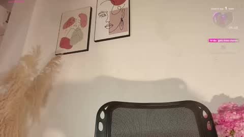 Snapshot of dulceboobs1 chatting on November 2025 01:21:02 PM dulceboobs1 online show from November 2025 01:21:02 PM