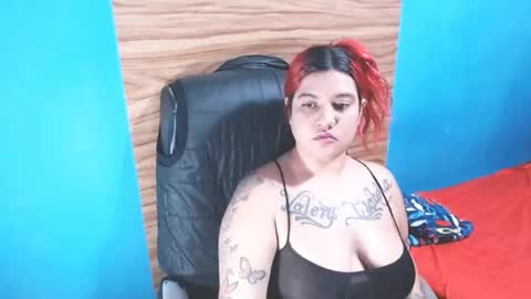 Snapshot of dulcesdemaria chatting on January 2025 04:05:01 AM dulcesdemaria online show from January 2025 04:05:01 AM