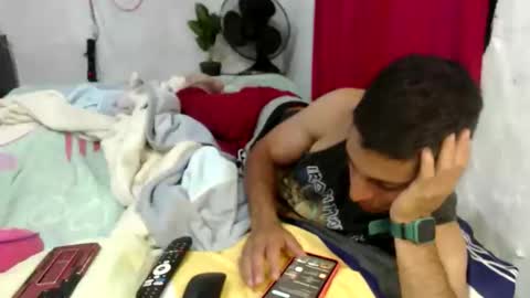 shany y alan online show from March 2026 01:45:02 AM