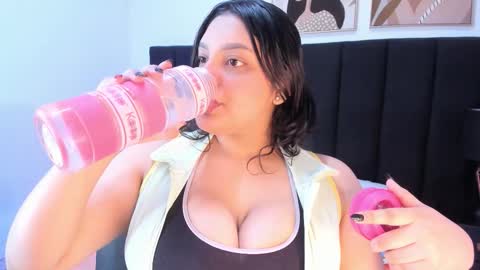 Dulce online show from February 2026 08:14:01 PM