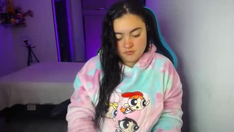 Snapshot of dumont_model chatting on September 2025 06:49:01 AM Nicole   online show from September 2025 06:49:01 AM