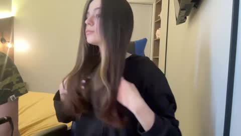 Milana and Anton online show from April 2026 03:10:02 PM