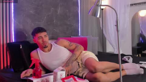 Duriel online show from February 2025 12:39:02 PM