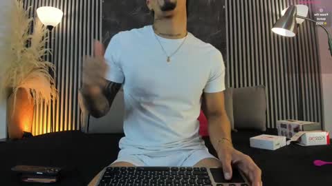 Duriel online show from March 2025 01:03:01 PM