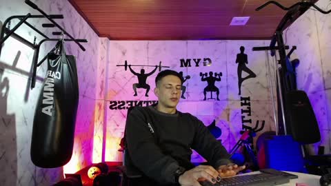 Dustin Sonne online show from March 2026 03:29:02 AM