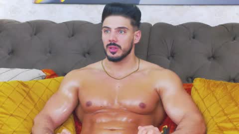 Dustin online show from April 2026 10:10:01 AM