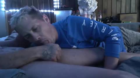 Snapshot of dustinwyant1983 chatting on November 2025 11:16:02 PM dustinwyant1983 online show from November 2025 11:16:02 PM