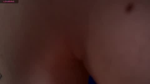 Snapshot of dustyn_fox chatting on November 2025 03:22:02 PM Dustyn online show from November 2025 03:22:02 PM