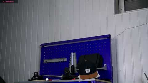 Snapshot of dustyn_fox chatting on November 2025 03:11:02 PM Dustyn online show from November 2025 03:11:02 PM