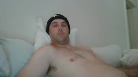 Snapshot of dustyroy09 chatting on December 2024 11:10:02 PM dustyroy09 online show from December 2024 11:10:02 PM