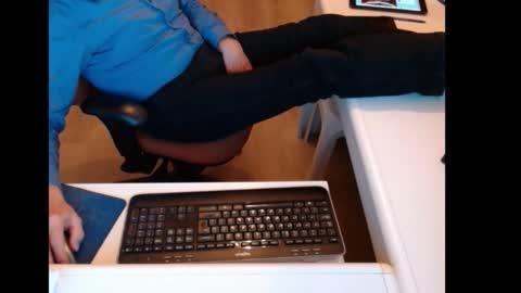 Snapshot of dutchpornking2 chatting on November 2025 07:46:02 PM dutchpornking2 online show from November 2025 07:46:02 PM