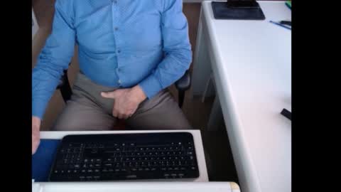 Snapshot of dutchpornking2 chatting on November 2025 07:54:01 AM dutchpornking2 online show from November 2025 07:54:01 AM