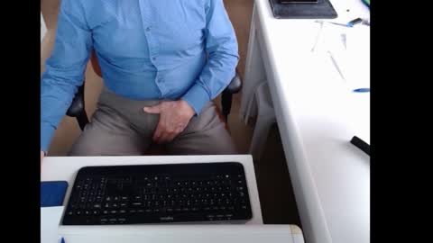 Snapshot of dutchpornking2 chatting on December 2025 08:34:01 AM dutchpornking2 online show from December 2025 08:34:01 AM